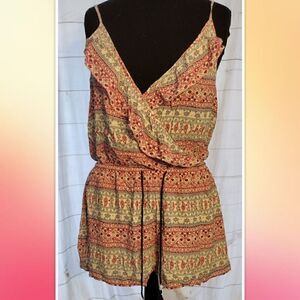 American Eagle Romper Jumpsuit Shorts V Neck Spaghetti Straps Size  Med